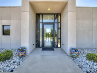 Sold home at 11300 N Westminster Road