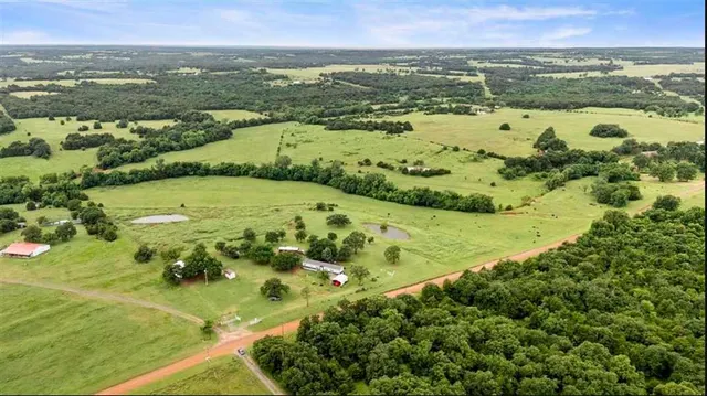 Photo 2 — E 810 Road, Tryon, OK 74875