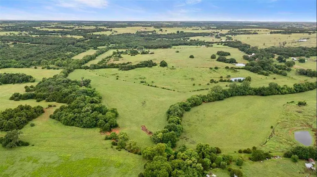 Photo 4 — E 810 Road, Tryon, OK 74875