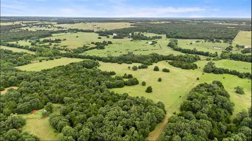 Photo 5 — E 810 Road, Tryon, OK 74875