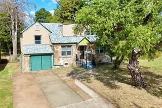 Sold home at 2621 NW 32nd Street