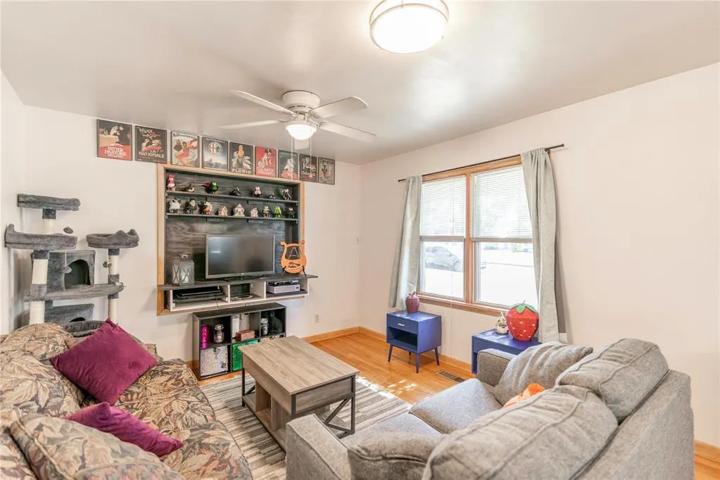 Photo 3 — 2621 NW 32nd Street, Oklahoma City, OK 73112