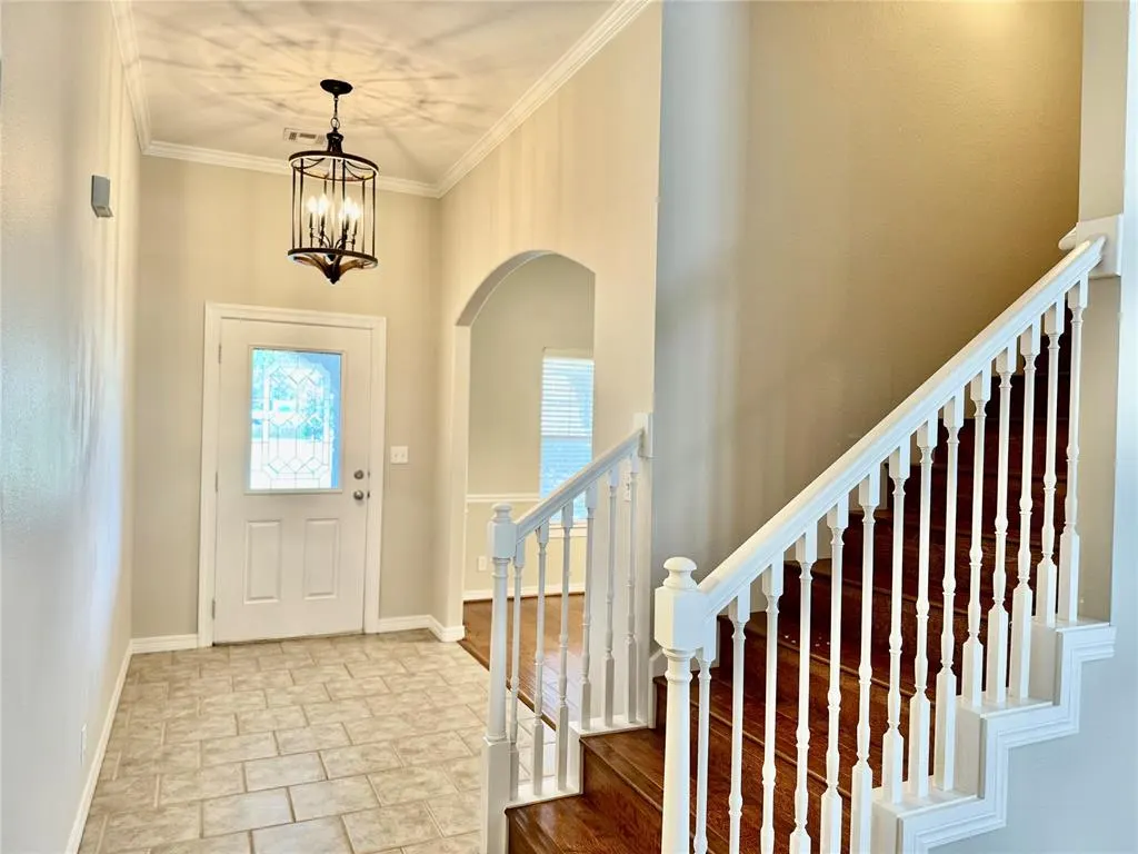 Photo 5 — 208 E 113th Street, Jenks, OK 74037