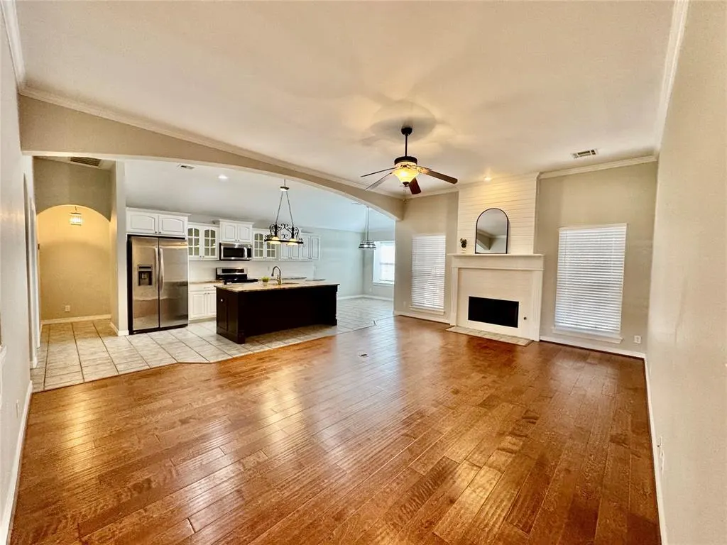 Photo 9 — 208 E 113th Street, Jenks, OK 74037