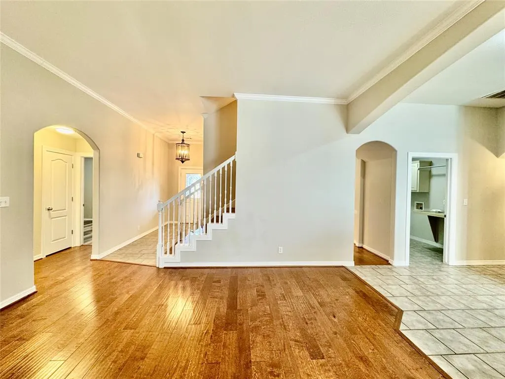 Photo 11 — 208 E 113th Street, Jenks, OK 74037
