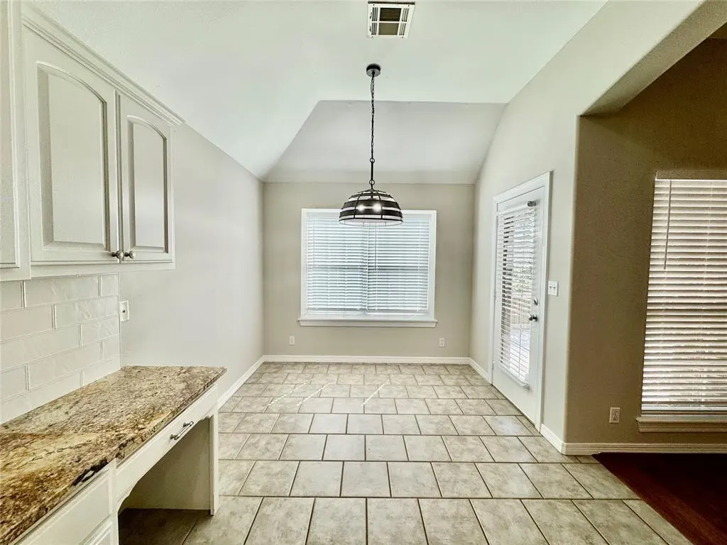 Photo 16 — 208 E 113th Street, Jenks, OK 74037