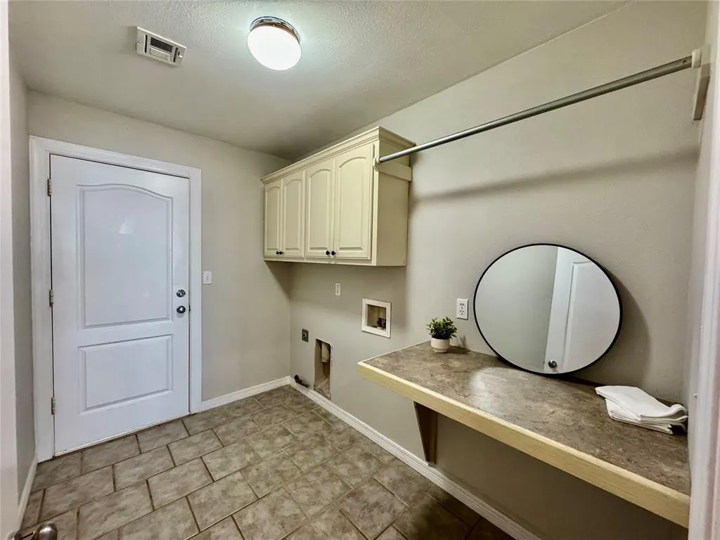 Photo 46 — 208 E 113th Street, Jenks, OK 74037