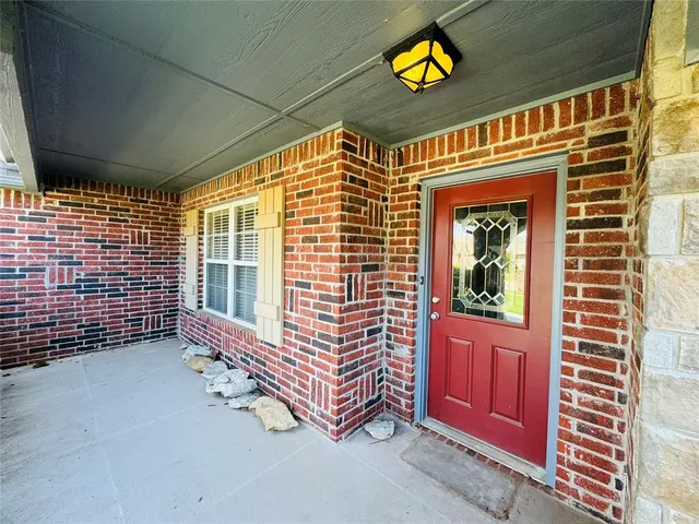 Photo 3 — 208 E 113th Street, Jenks, OK 74037