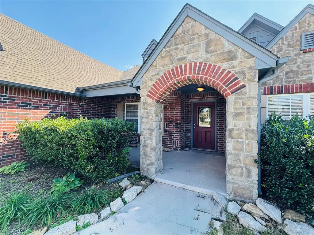 Photo 2 — 208 E 113th Street, Jenks, OK 74037