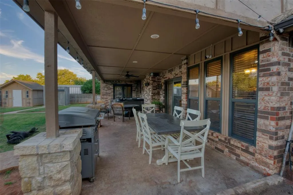 Photo 7 — 1409 Dalton Avenue, Elk City, OK 73644