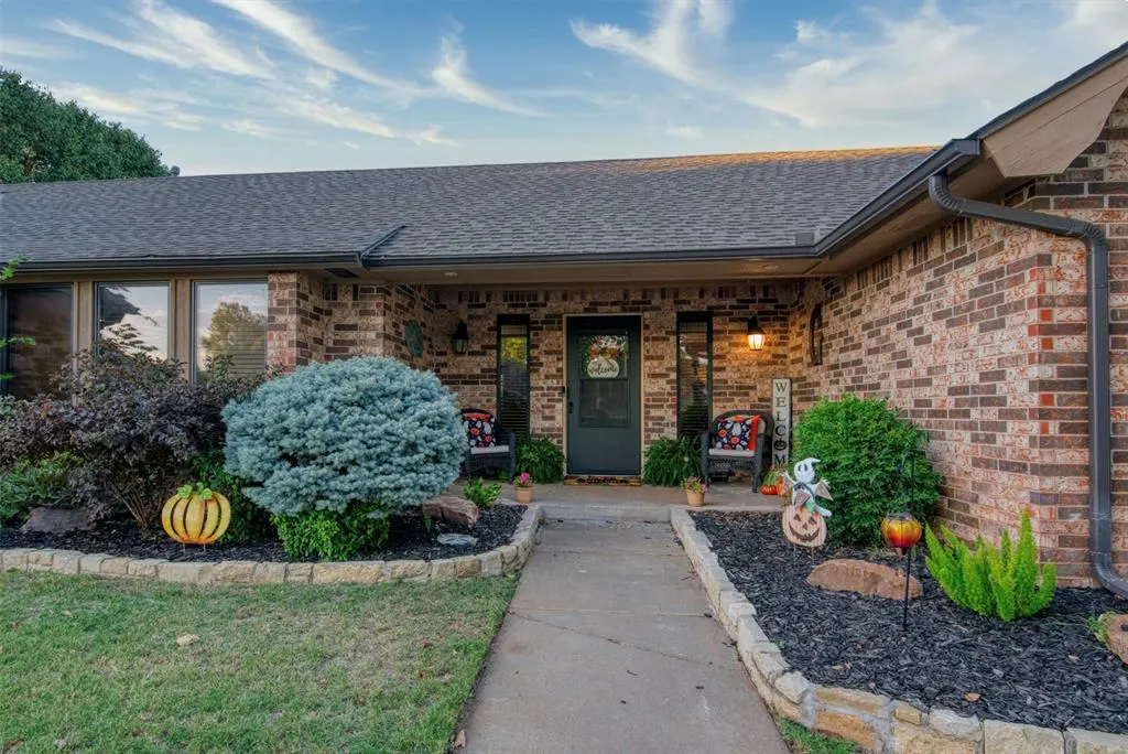 Photo 14 — 1409 Dalton Avenue, Elk City, OK 73644