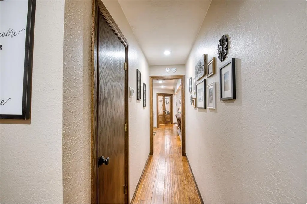 Photo 37 — 1409 Dalton Avenue, Elk City, OK 73644