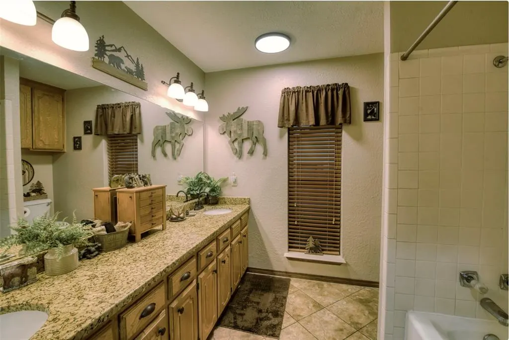 Photo 39 — 1409 Dalton Avenue, Elk City, OK 73644