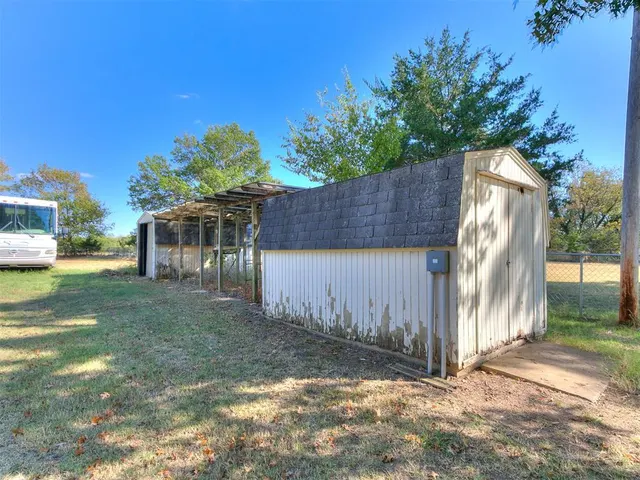 Photo 8 — 19901 Prairie View Road, Tecumseh, OK 74873