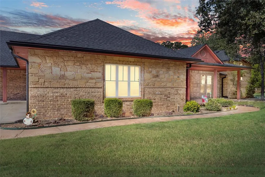 Photo 3 — 4600 Clipper Crossing, Edmond, OK 73013