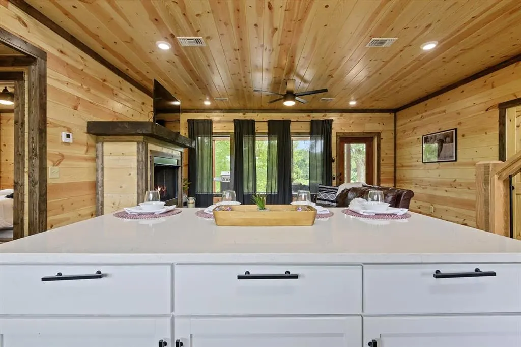 Photo 6 — 186 Stones River Lane, Broken Bow, OK 74728