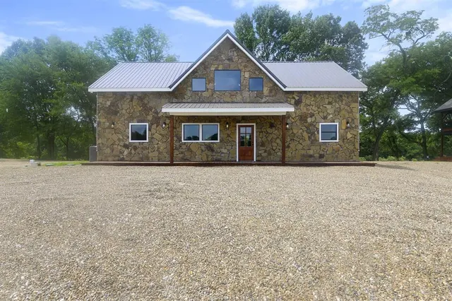 Photo 8 — 186 Stones River Lane, Broken Bow, OK 74728