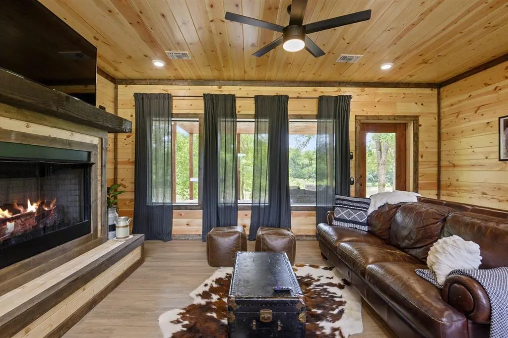 Photo 9 — 186 Stones River Lane, Broken Bow, OK 74728