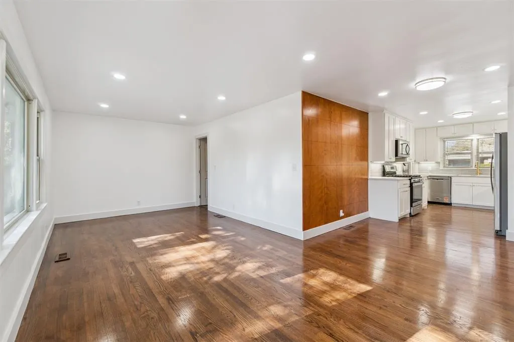Photo 9 — 1222 Windsor Way, Norman, OK 73069