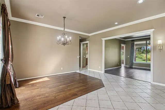 Photo 6 — 409 Heritage Green Road, Edmond, OK 73003