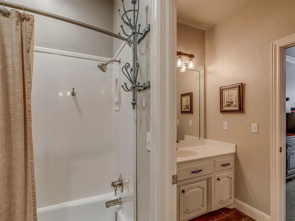Photo 34 — 11309 Greenbriar Chase, Oklahoma City, OK 73170