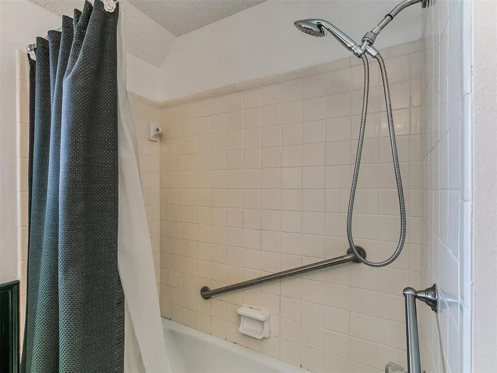 Photo 17 — 804 N Anita Drive, Oklahoma City, OK 73127