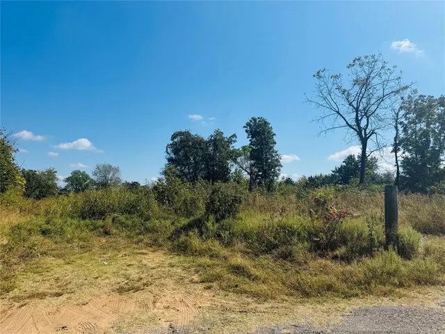 Photo 2 — 4950 Hollis, Spencer, OK 73084