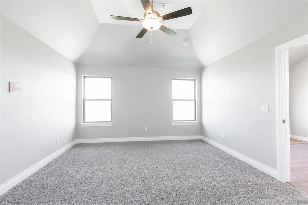 Photo 10 — 12380 Alfalfa Lane, Cashion, OK 73044