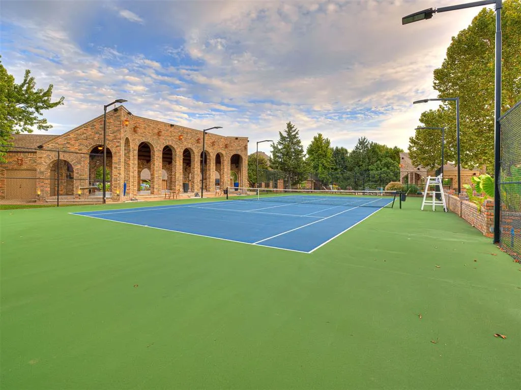 Photo 32 — 2605 Oakcrest Drive, Edmond, OK 73012