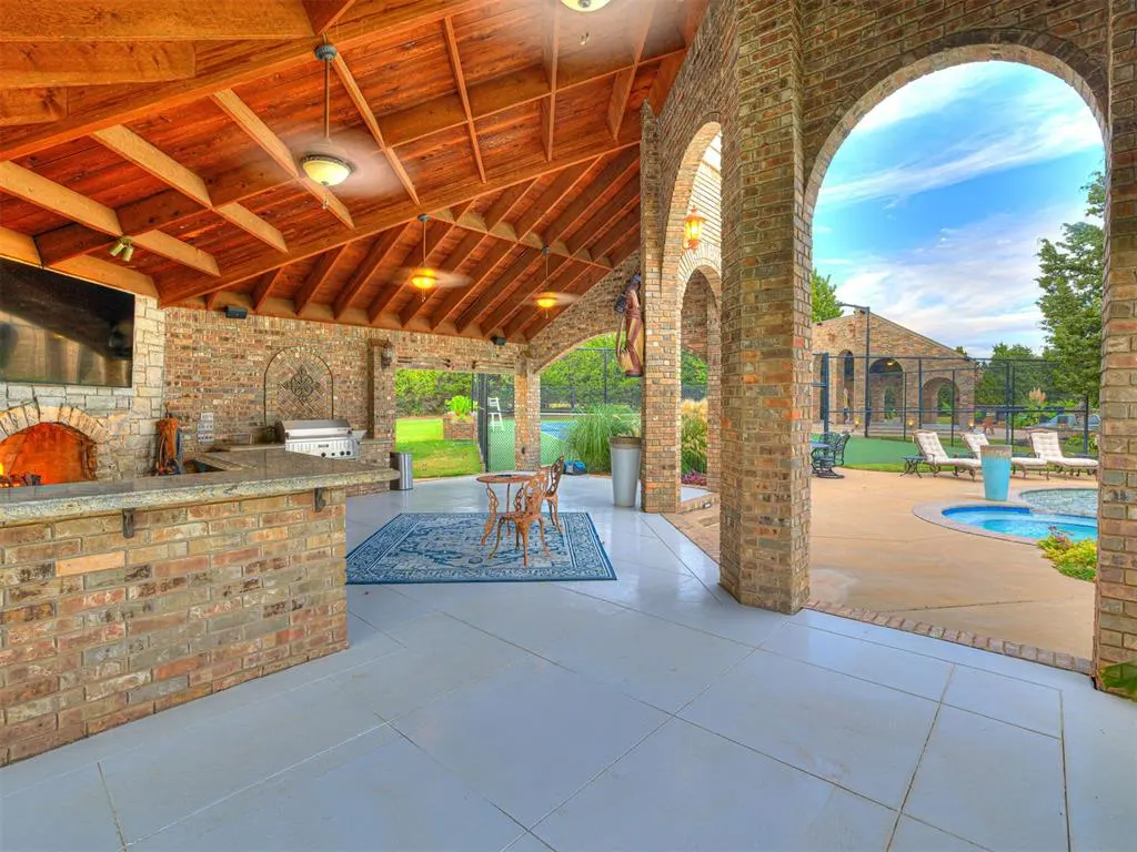Photo 36 — 2605 Oakcrest Drive, Edmond, OK 73012