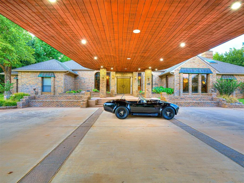 Photo 40 — 2605 Oakcrest Drive, Edmond, OK 73012