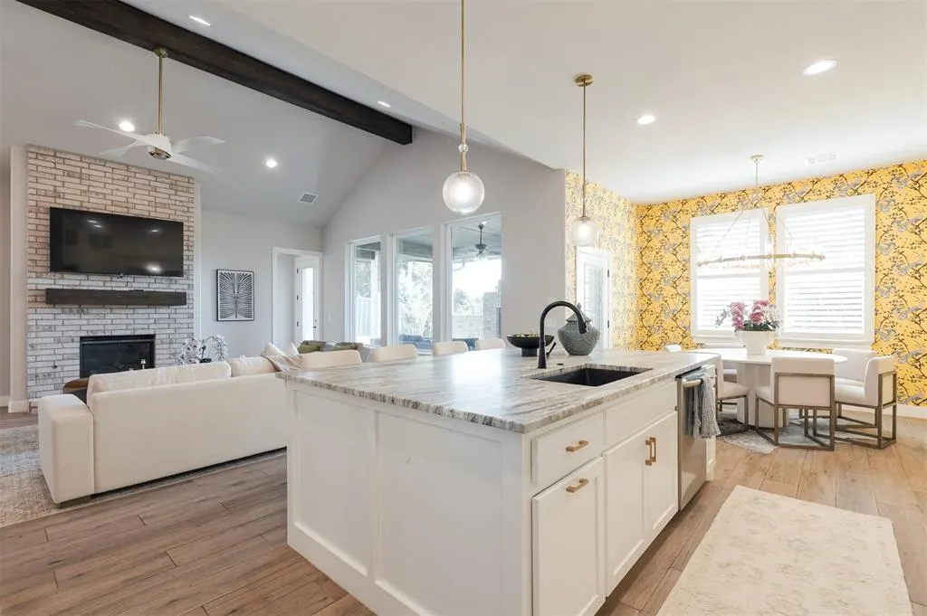 Photo 19 — 364 Saint Claire Drive Drive, Edmond, OK 73025