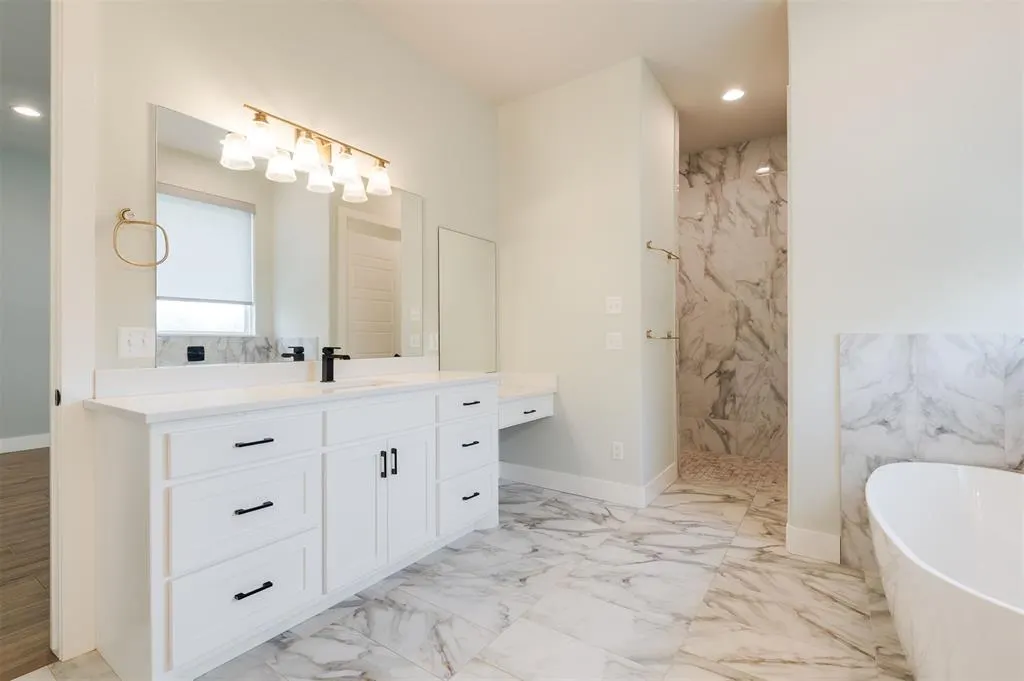 Photo 33 — 364 Saint Claire Drive Drive, Edmond, OK 73025