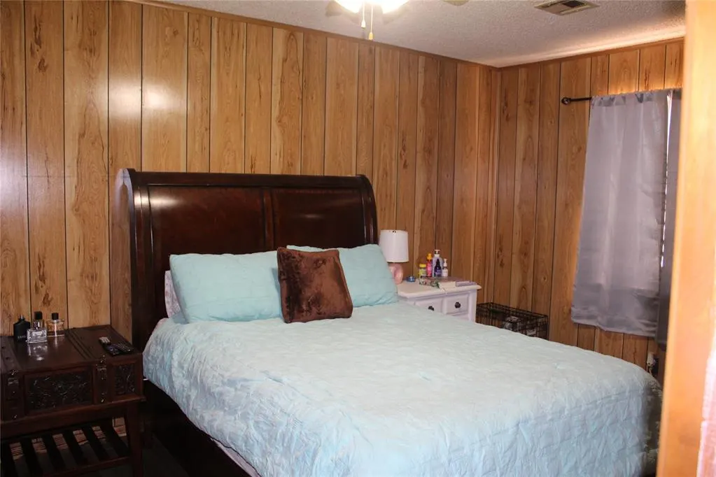 Photo 6 — 606 N Cedar Avenue, Stroud, OK 74079