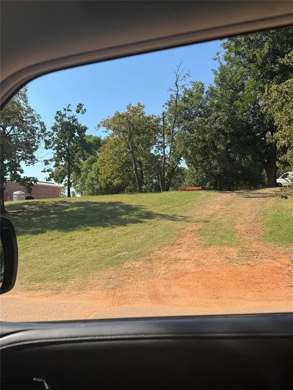 Photo 3 — 6608 NW Grand Boulevard, Nichols Hills, OK 73116