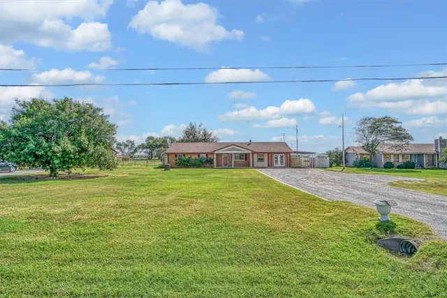 Photo 2 — 20454 State Hwy 19, Blair, OK 73526