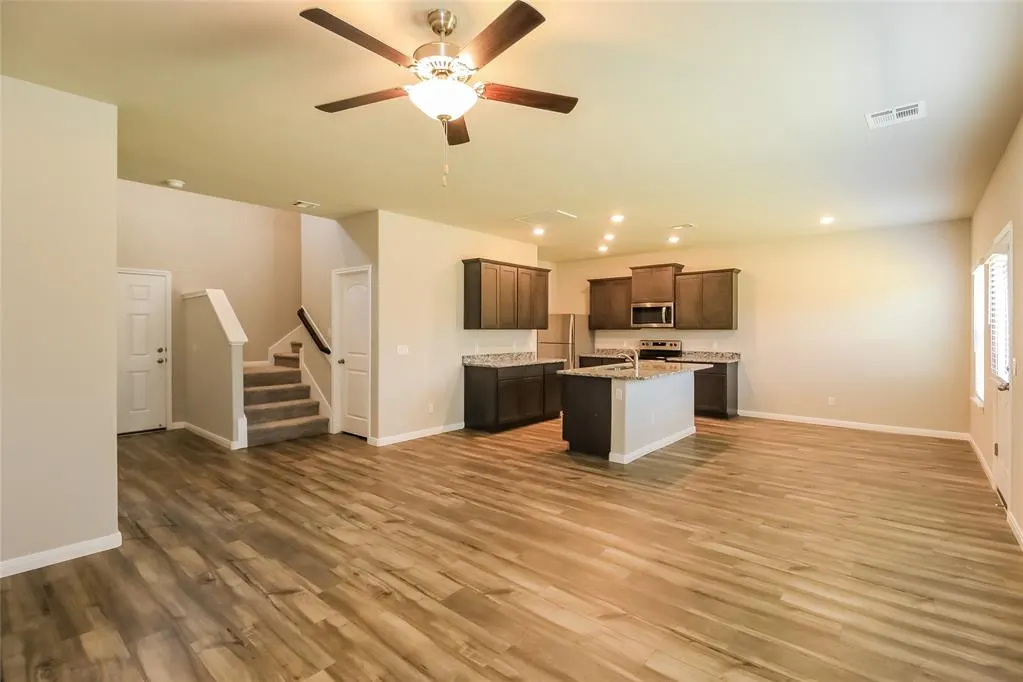 Photo 2 — 1607 Crimson Lake Boulevard, El Reno, OK 73036