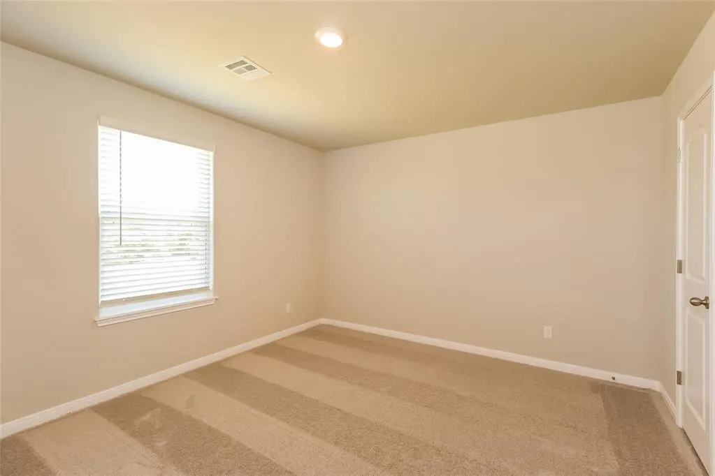 Photo 16 — 1607 Crimson Lake Boulevard, El Reno, OK 73036