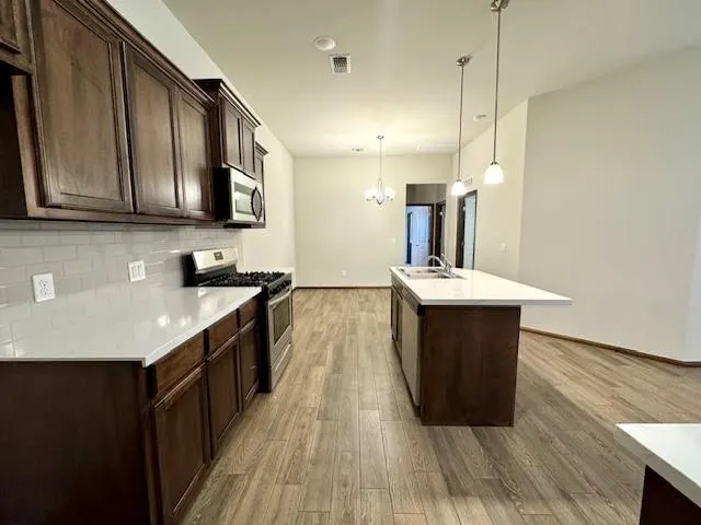 Photo 12 — 2404 Finesilver Lane, Oklahoma City, OK 73128