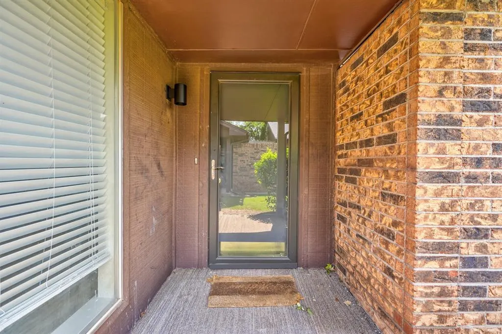 Photo 2 — 2507 W Hefner Road, Oklahoma City, OK 73120
