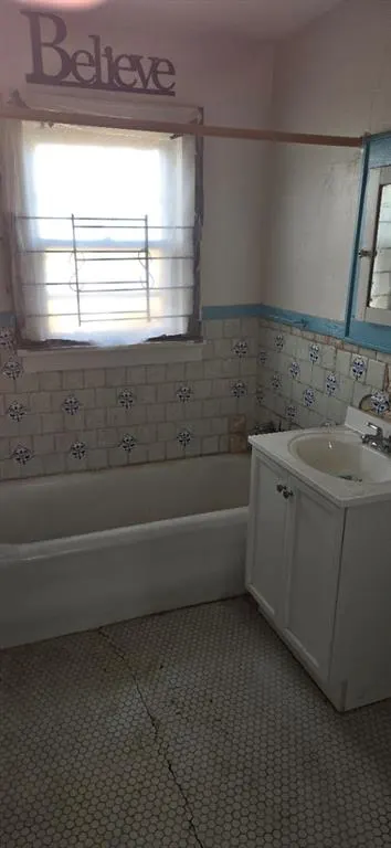 Photo 6 — 1521 NE 11th Street, Oklahoma City, OK 73117