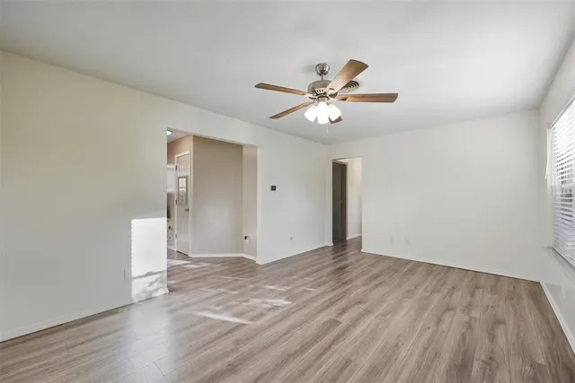 Photo 8 — 514 N Bell Drive, Crescent, OK 73028