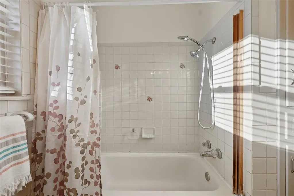 Photo 19 — 514 N Bell Drive, Crescent, OK 73028