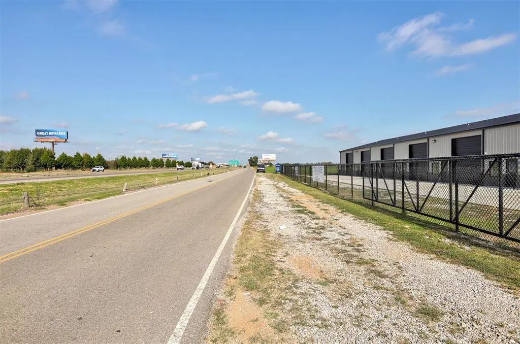 Photo 3 — 121 Airport Road, Goldsby, OK 73093