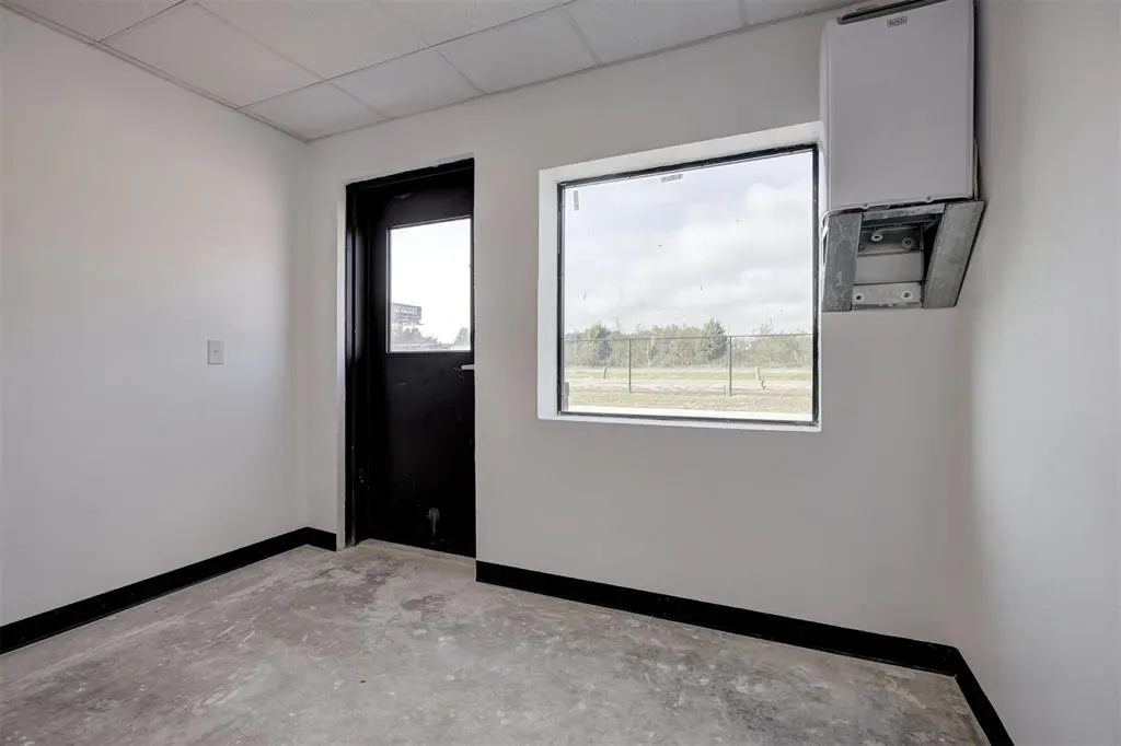 Photo 32 — 121 Airport Road, Goldsby, OK 73093