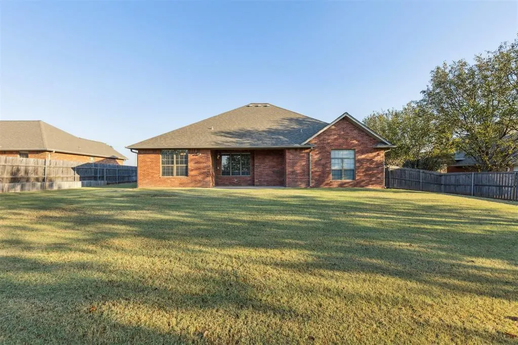 Photo 41 — 2507 Eagle View Drive, Sulphur, OK 73086
