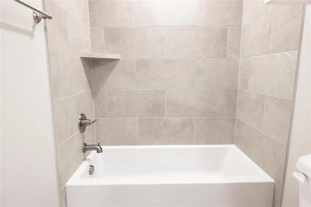 Photo 21 — 12337 Alfalfa Lane, Cashion, OK 73044