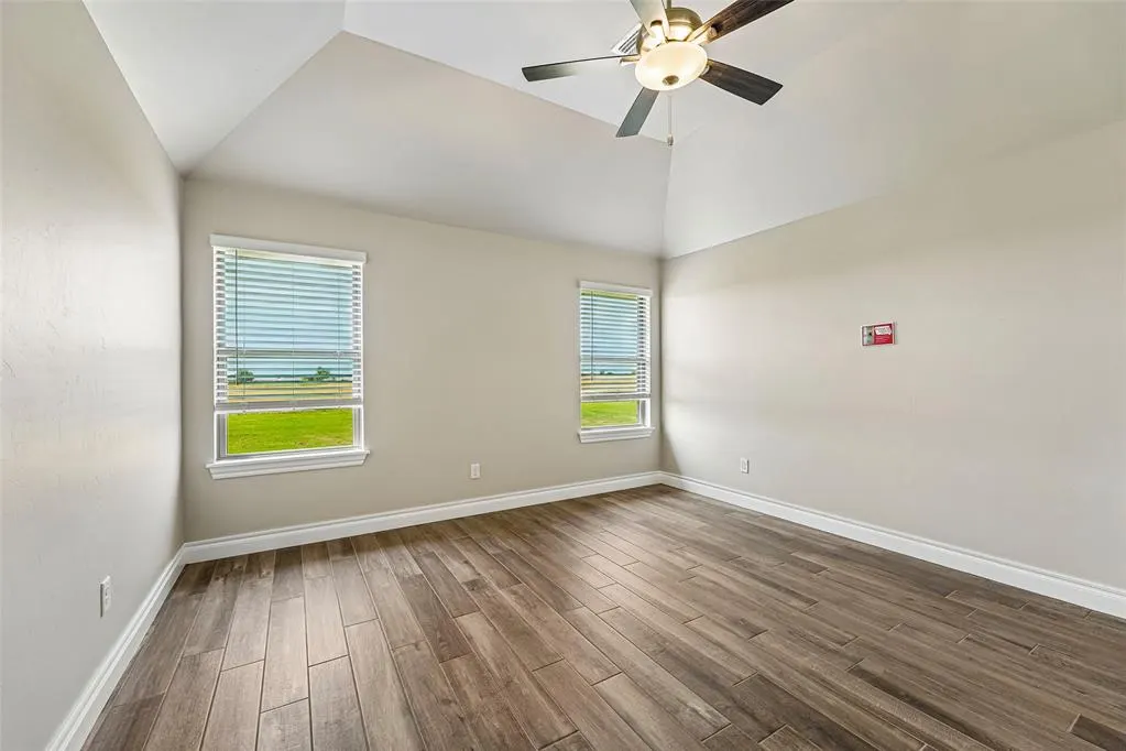 Photo 7 — 12337 Alfalfa Lane, Cashion, OK 73044