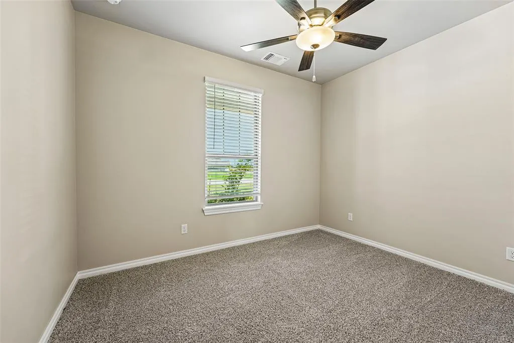 Photo 14 — 12337 Alfalfa Lane, Cashion, OK 73044