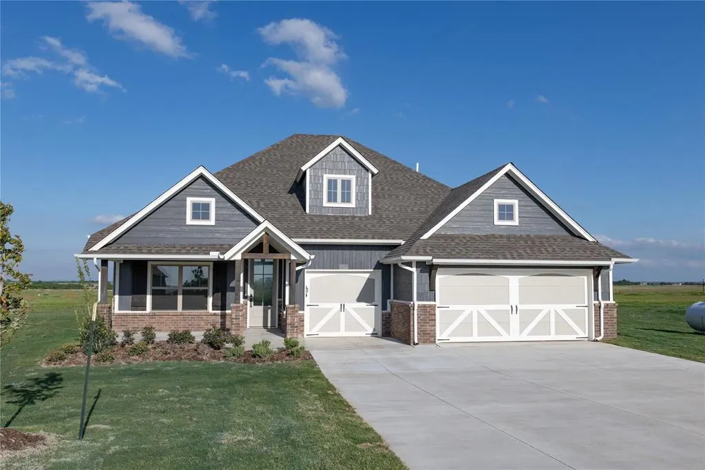 Photo 2 — 12313 Alfalfa Lane, Cashion, OK 73044